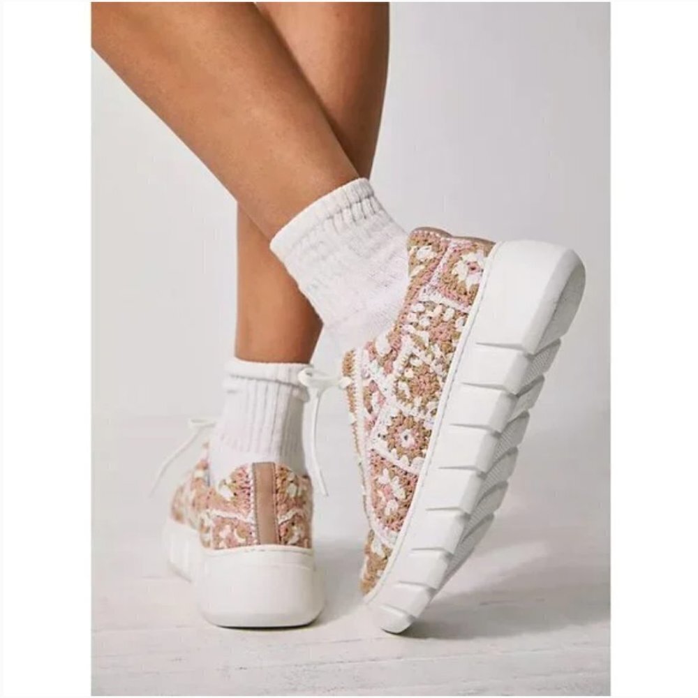 FREE PEOPLE Catch Me If You Can Crochet Sneakers Pink Blush NWOT JB - Picture 6 of 13